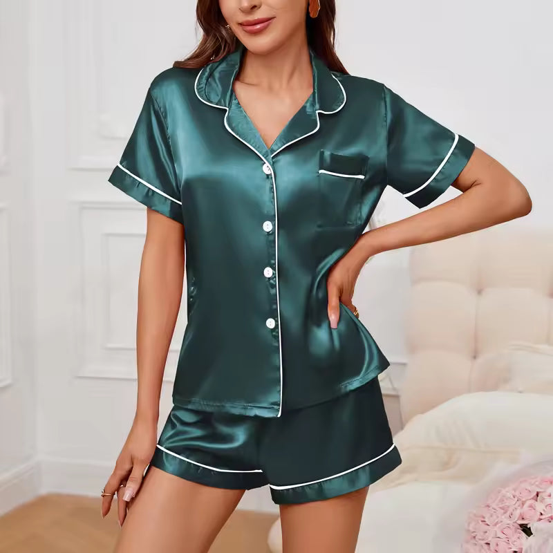 Knopen Satijnen Pyjama Set